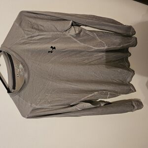 Under Armour Gray Long Sleeve Shirt